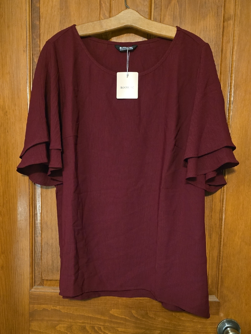 BloomChic Burgundy Scoop Neck Top
